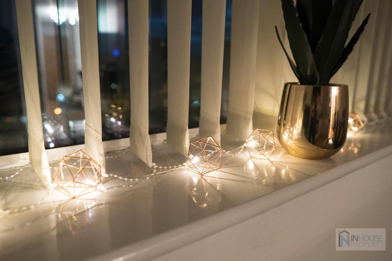 Modern City Centre Apartment Wifi Netflix 노팅엄 외부 사진